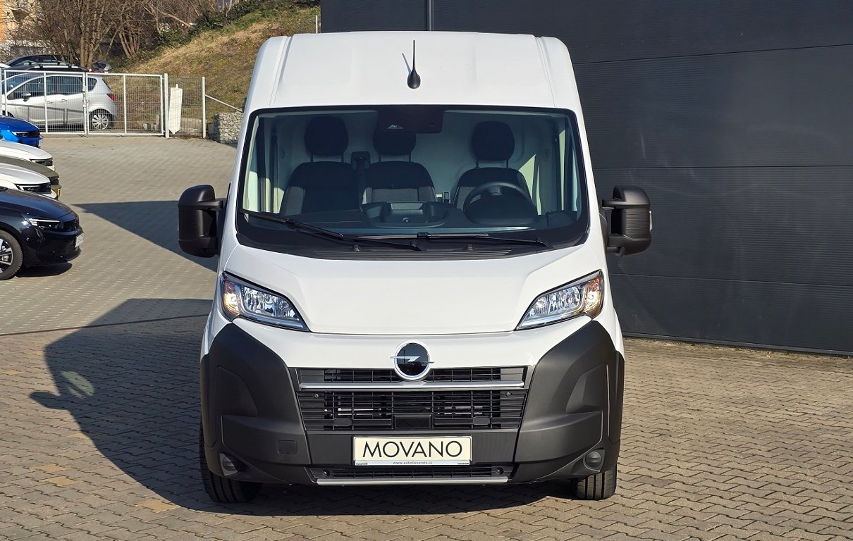 Opel Movano