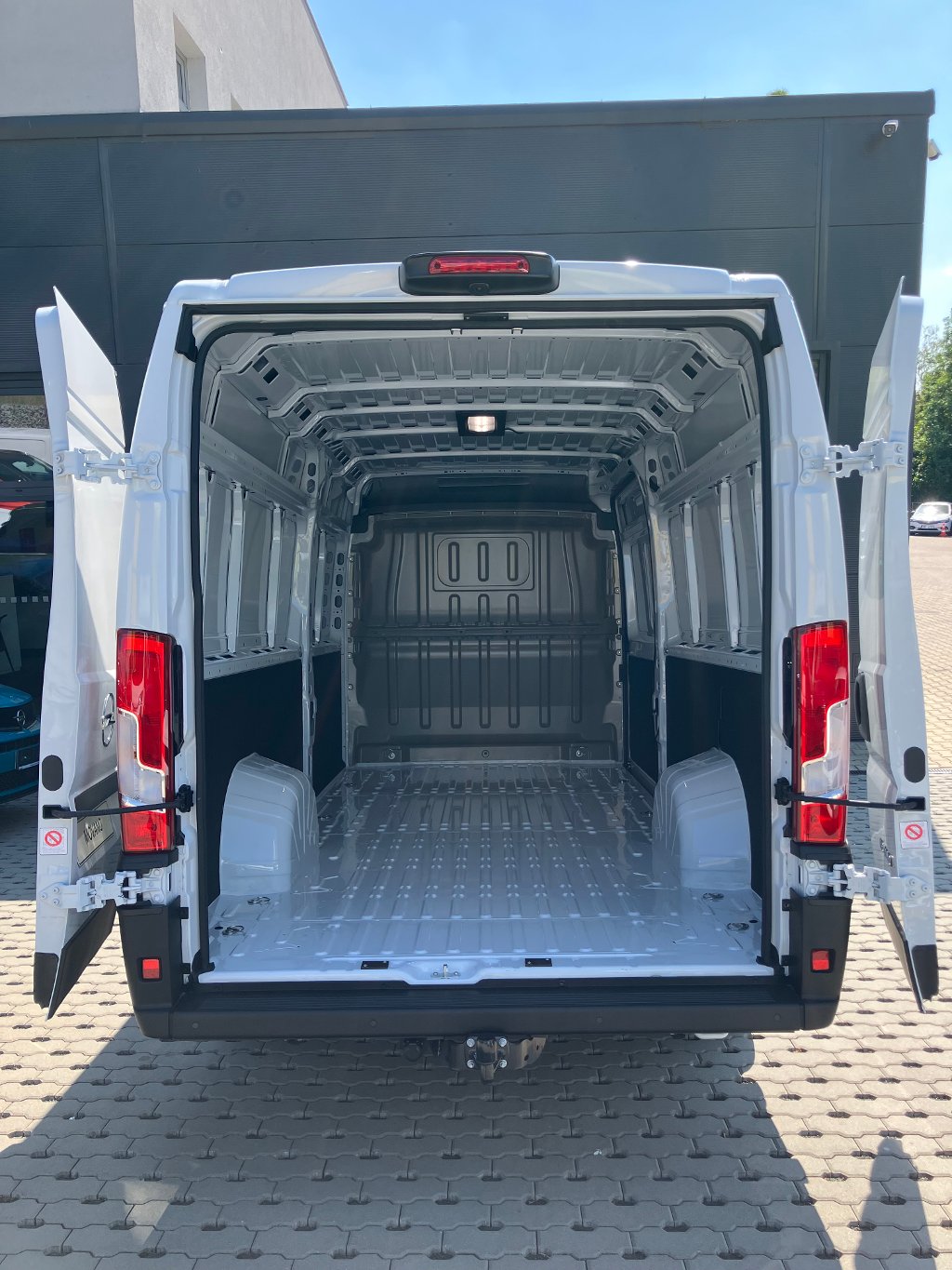 Opel Movano