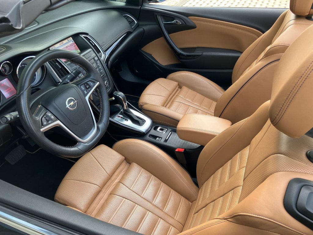 Opel Cascada