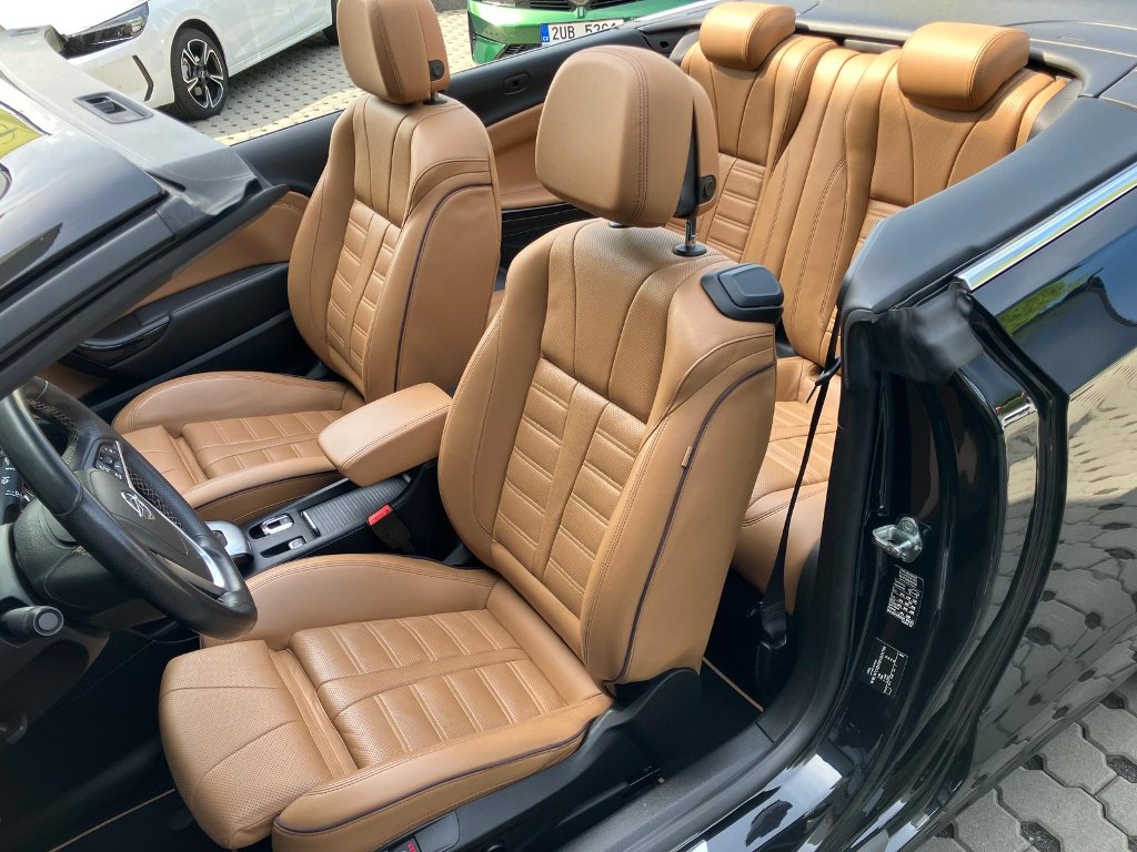Opel Cascada