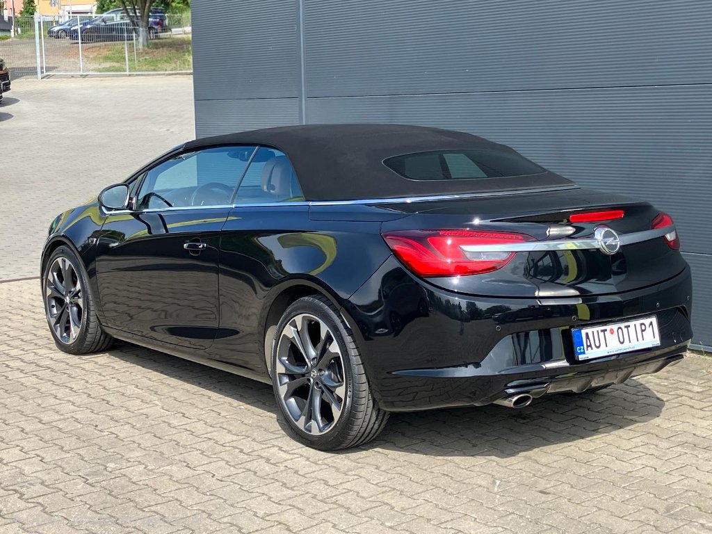 Opel Cascada